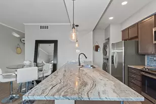 351 Lakeside Ln, Houston, TX 77058 - Photo 6