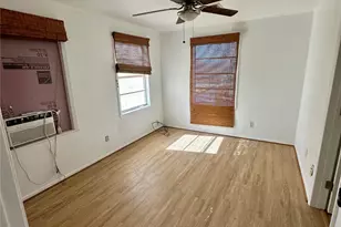 124 7th St, Dickinson, TX 77539 - Photo 12