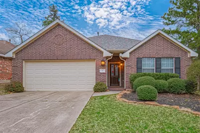 2 Garden Lodge Place, The Woodlands, TX 77382 - Photo 2