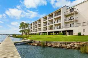 401 Lakeside Ln, Nassau Bay, TX 77058 - Photo 20