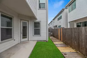 8819 Hollister Pine Ct, Houston, TX 77080 - Photo 34