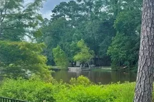 801 Crystal River Rd, Conroe, TX 77316 - Photo 8
