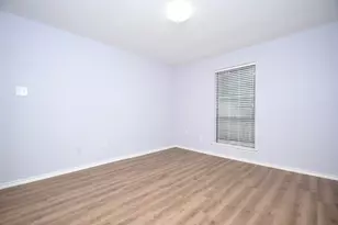 9536 Windswept Ln, Houston, TX 77063 - Photo 12