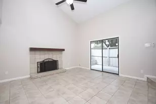 9536 Windswept Ln, Houston, TX 77063 - Photo 4
