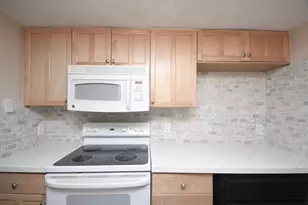 9536 Windswept Ln, Houston, TX 77063 - Photo 6
