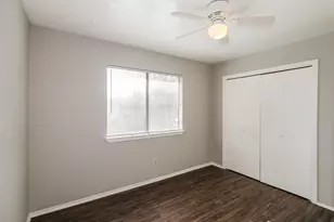 7447 Woodland W Dr, Houston, TX 77040 - Photo 6