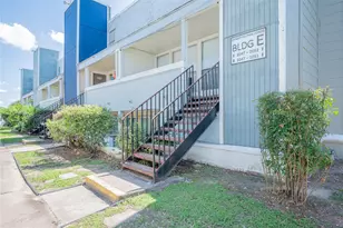 781 Country Pl Dr, Houston, TX 77079 - Photo 1