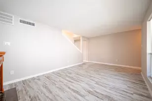 781 Country Pl Dr, Houston, TX 77079 - Photo 10