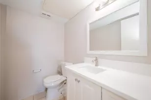 781 Country Pl Dr, Houston, TX 77079 - Photo 18