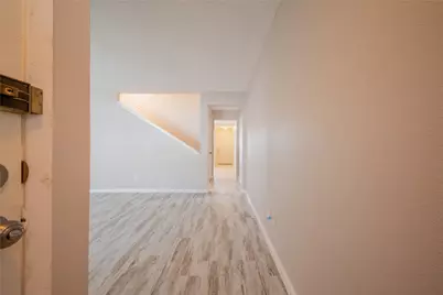 781 Country Place Drive #2052, Houston, TX 77079 - Photo 6