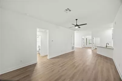 2087 Emerald Lake Trail, Dayton, TX 77535 - Photo 12