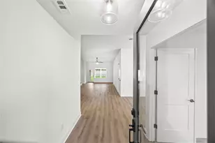 2087 Emerald Lk Trl, Dayton, TX 77535 - Photo 2