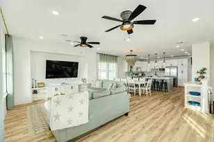 312 Seabean St, Surfside Beach, TX 77541 - Photo 4