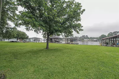 200 Lakefront Drive, Onalaska, TX 77360 - Photo 4