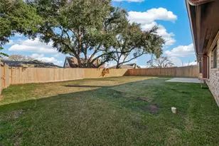 15811 Chimney Rock Rd, Houston, TX 77489 - Photo 34