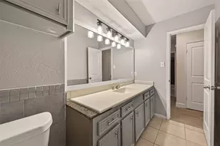 15811 Chimney Rock Rd, Houston, TX 77489 - Photo 22
