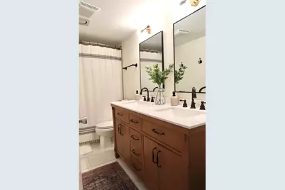 14715 Barryknoll Lane #145, Houston, TX 77079 - Photo 10