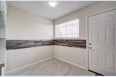 8820 Bissonnet Street, Houston, TX 77074 - Photo 6