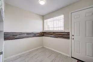 8820 Bissonnet St, Houston, TX 77074 - Photo 6