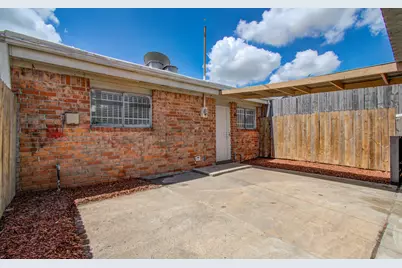 8820 Bissonnet Street, Houston, TX 77074 - Photo 36