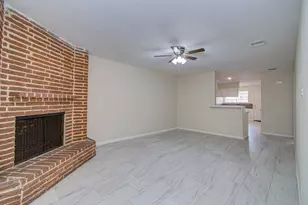 8820 Bissonnet St, Houston, TX 77074 - Photo 20