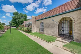 8820 Bissonnet St, Houston, TX 77074 - Photo 34