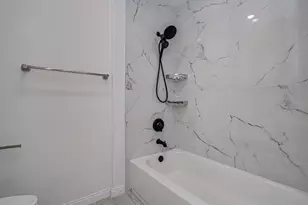 8820 Bissonnet St, Houston, TX 77074 - Photo 16