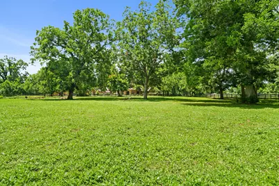 7402 Kelsey Lane, Richmond, TX 77406 - Photo 48