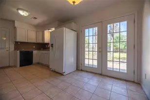 218 N Franklin Ave, Cleveland, TX 77327 - Photo 14