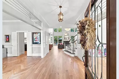 23 S Brokenfern Drive Drive, The Woodlands, TX 77380 - Photo 4