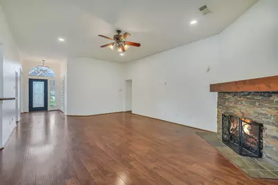 11802 Chateau Trail, Tomball, TX 77377 - Photo 6
