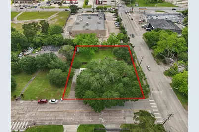 1613 S Hood Street, Alvin, TX 77511 - Photo 36