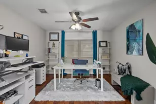 1613 S Hood St, Alvin, TX 77511 - Photo 20
