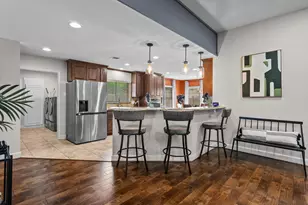 1613 S Hood St, Alvin, TX 77511 - Photo 14