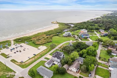 4910 Palm Street, Seabrook, TX 77586 - Photo 1