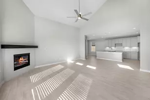 2109 Sunflower Vw St, Brookshire, TX 77423 - Photo 8