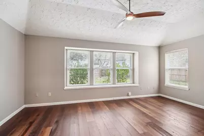14407 Sun Harbor Drive, Houston, TX 77062 - Photo 16