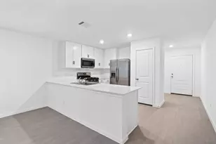 2074 Solstice Lndg Dr, Brookshire, TX 77423 - Photo 8