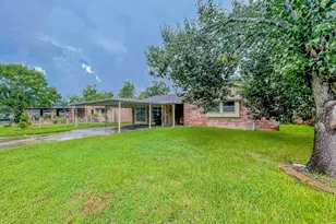 7219 Willowtex Dr, Houston, TX 77396 - Photo 4