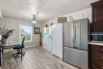 1539 Sterling Drive, Baytown, TX 77523 - Photo 14