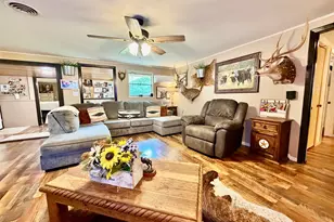 412 Selkirk St, Grapeland, TX 75844 - Photo 4
