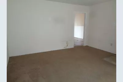 4002 Cloverbrook Drive, Houston, TX 77045 - Photo 2