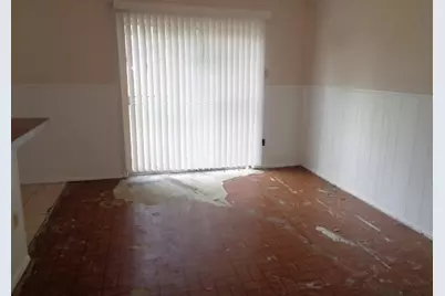 4002 Cloverbrook Drive, Houston, TX 77045 - Photo 4