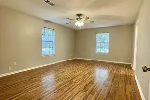 809 Manor Dr, Angleton, TX 77515 - Photo 30