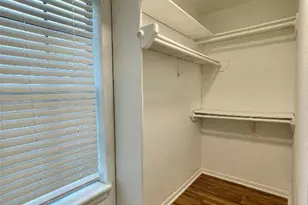 809 Manor Dr, Angleton, TX 77515 - Photo 32