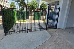 1624 Utah St, Houston, TX 77007 - Photo 4