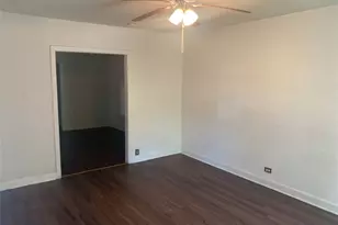 1412 15th St, Huntsville, TX 77340 - Photo 6