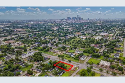 2016 Lockwood Drive, Houston, TX 77020 - Photo 16