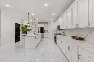 553 Rd 5822, Cleveland, TX 77327 - Photo 6