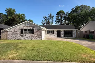 7603 Grape St, Houston, TX 77074 - Photo 1